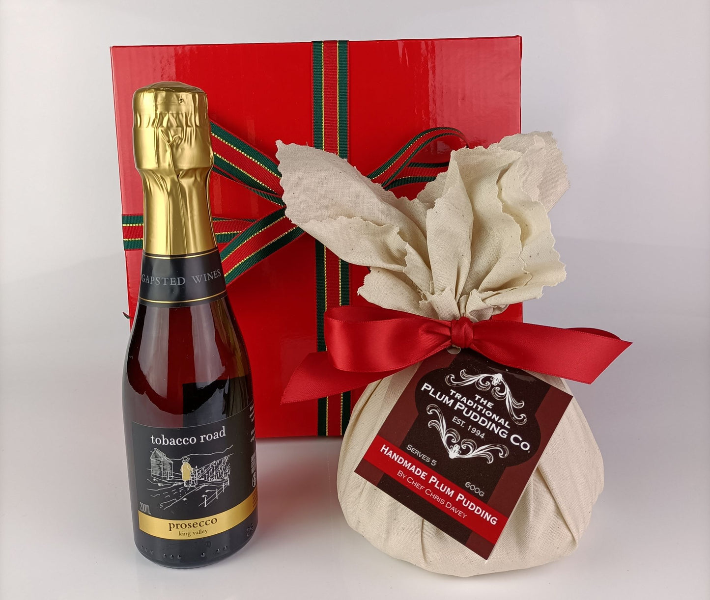 Pud & Bubbles Christmas Hamper